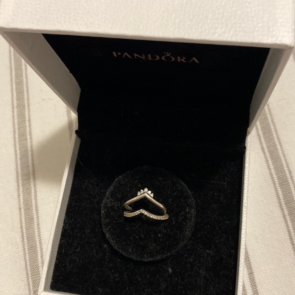 Set of two pandora wishbone ring size 8